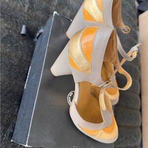 Seychelles Veronica Heeled Pumps Size 10